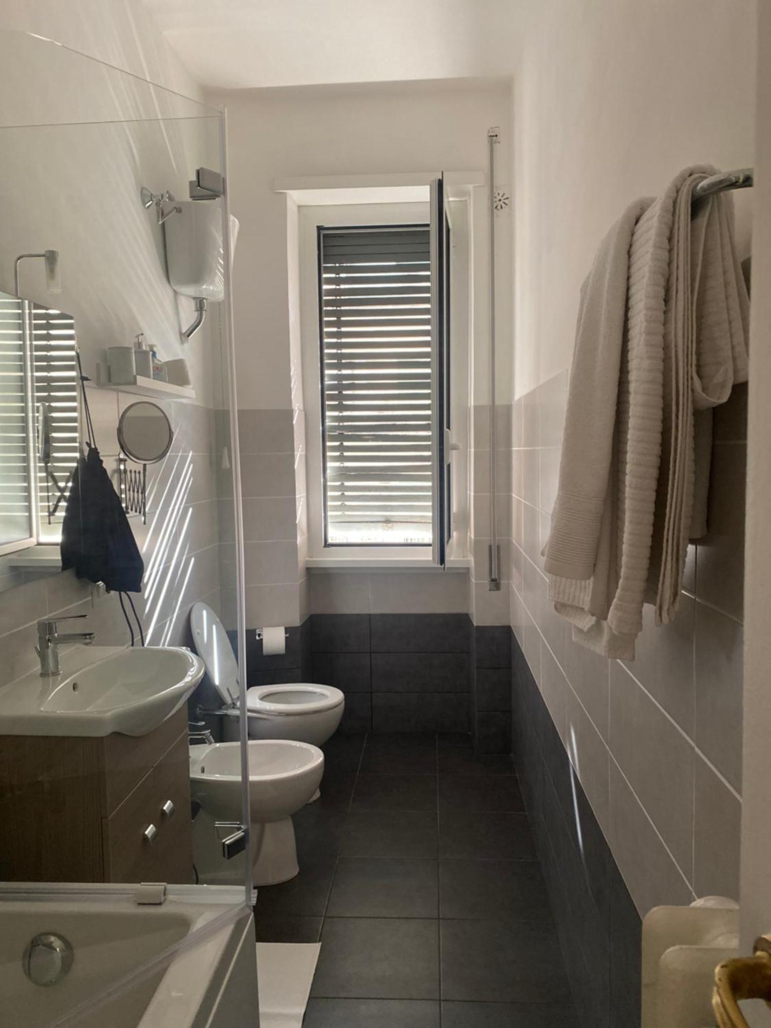Casa Carlotta A Roma Apartment Ngoại thất bức ảnh